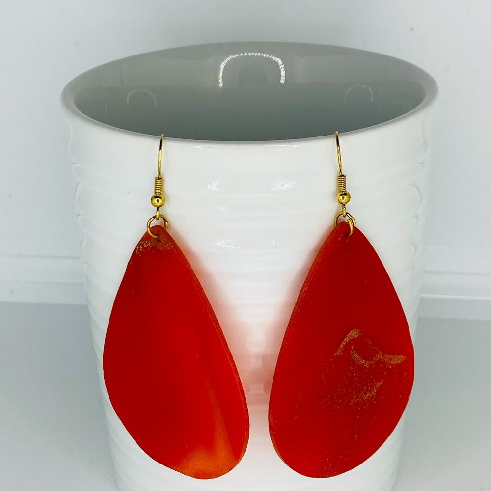 Red acrylic teardrop shape earrings